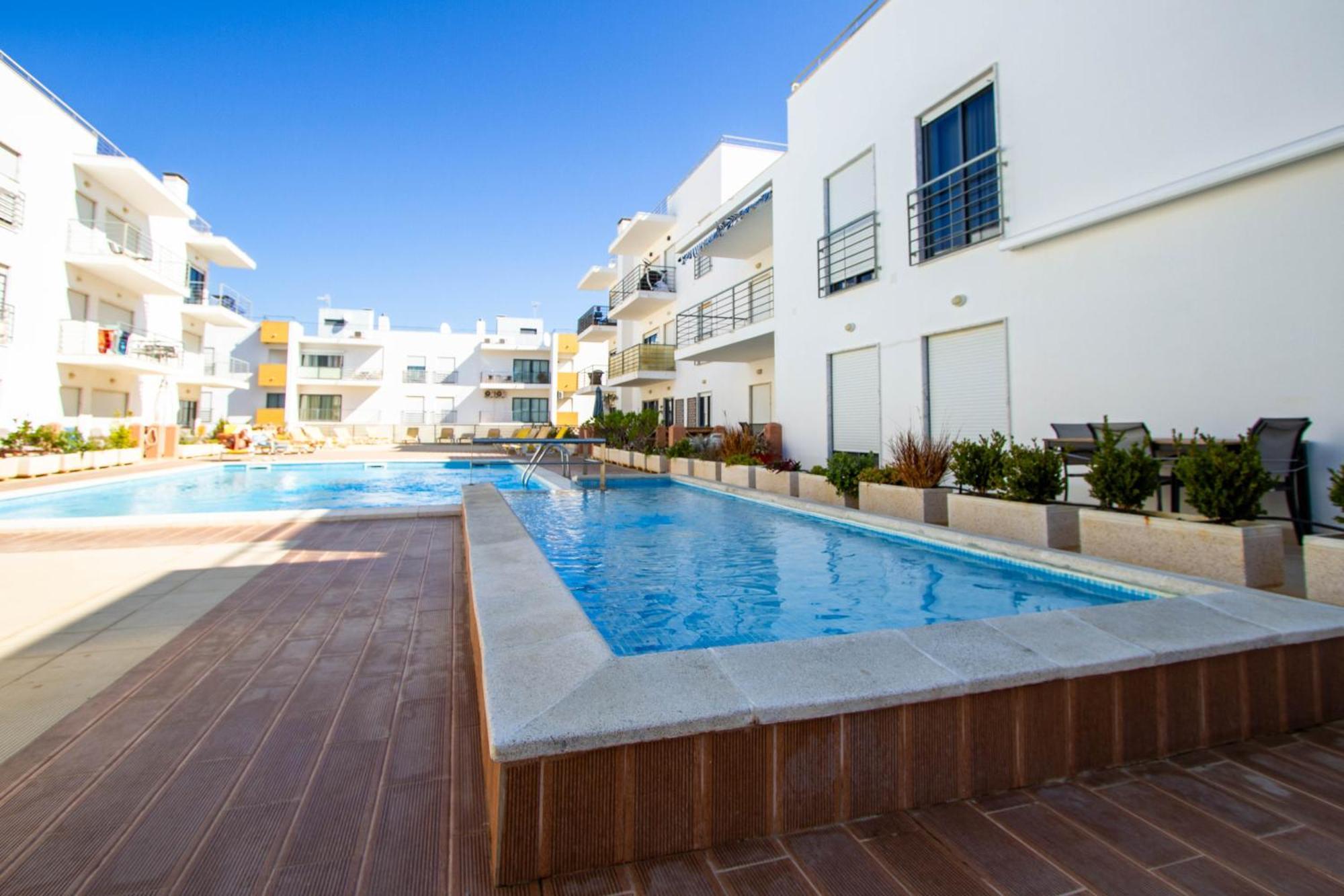 Апартаменты Casa Happiness, Swimming Pool, Fast Wifi, Parking Лагуш Экстерьер фото